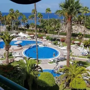 apartamento-en-la-caleta-frente-al-mar.in-canary-islands.com/